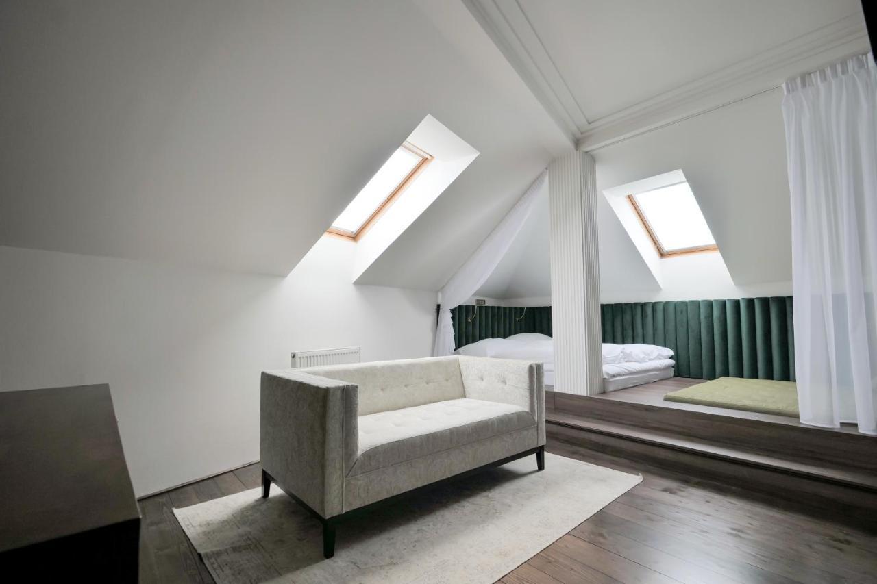 Hotel Zlata Hvezda Litomysl Bagian luar foto