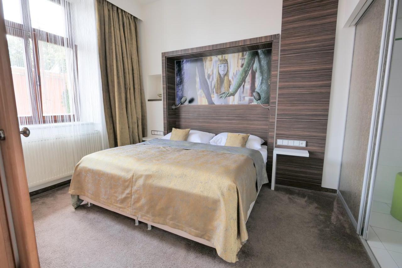 Hotel Zlata Hvezda Litomysl Bagian luar foto