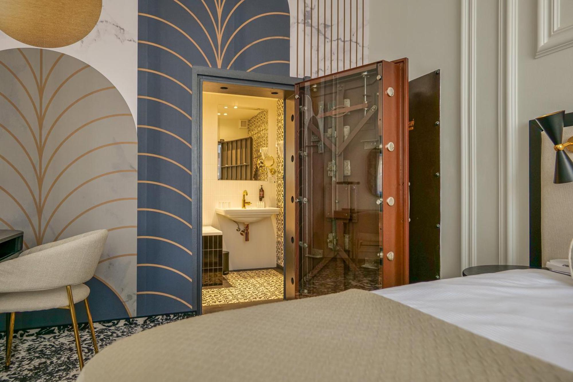 Hotel Zlata Hvezda Litomysl Bagian luar foto